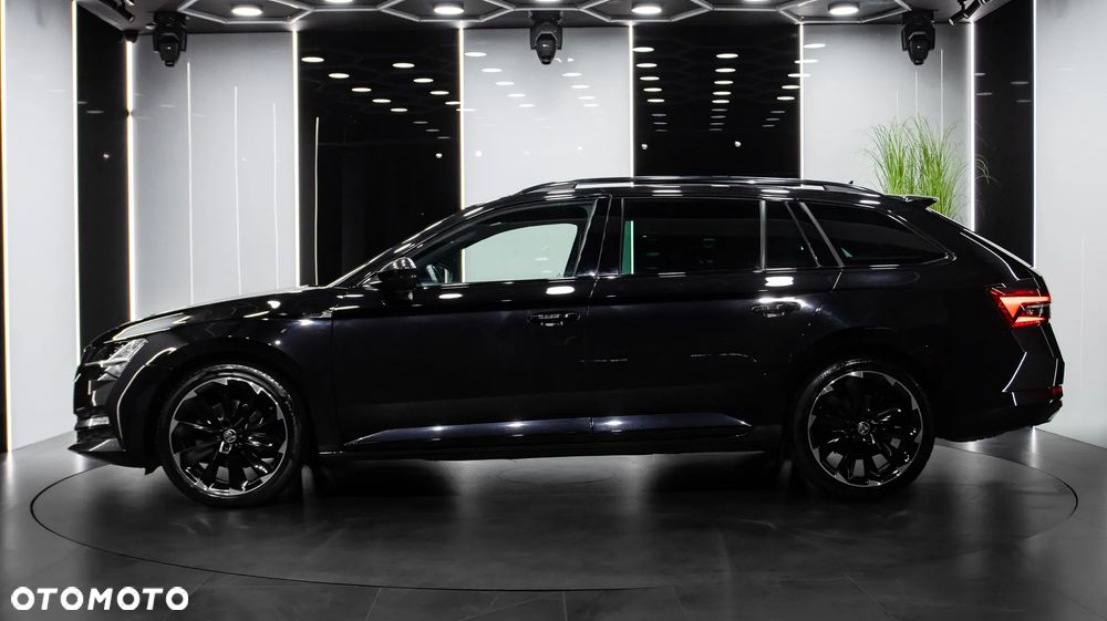 Skoda Superb 2.0 TDI SCR Sportline DSG - 5