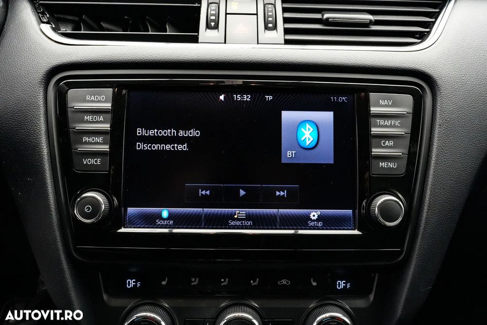 Skoda Octavia 1.6 TDI AMBITION DSG - 20