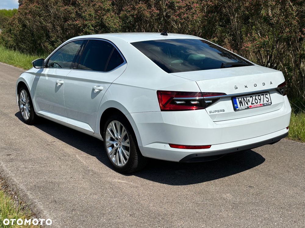 Skoda Superb 2.0 TDI SCR Style DSG - 6