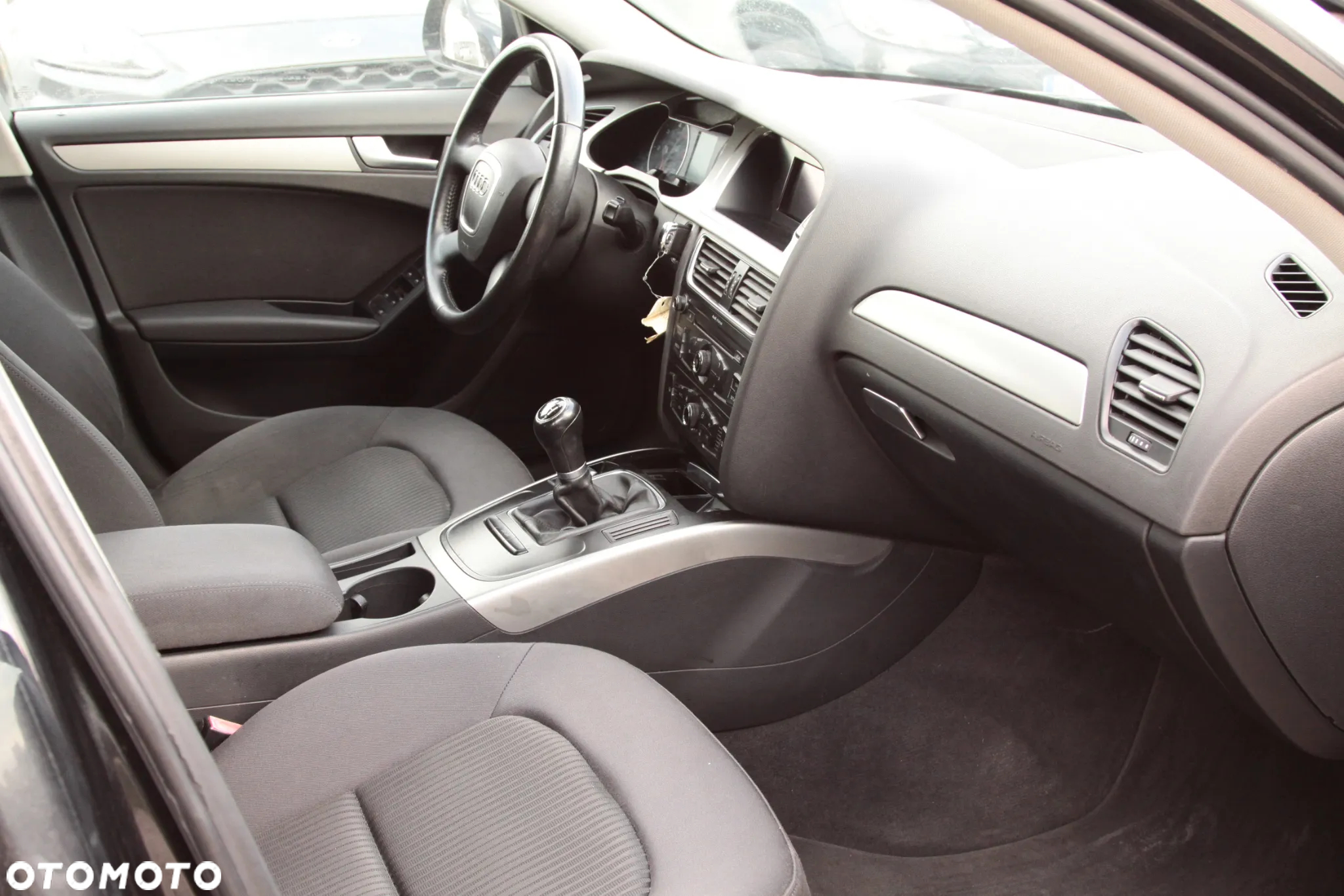 Audi A4 Avant 2.0 TDI DPF Attraction - 16