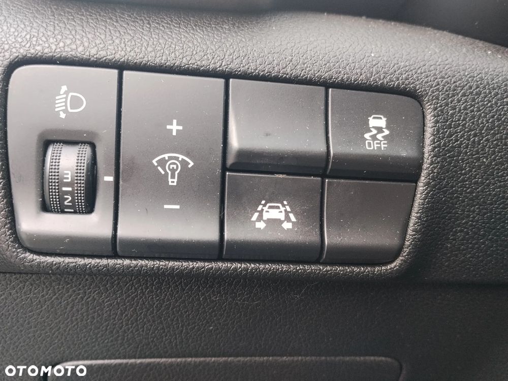 Kia Sportage - 8
