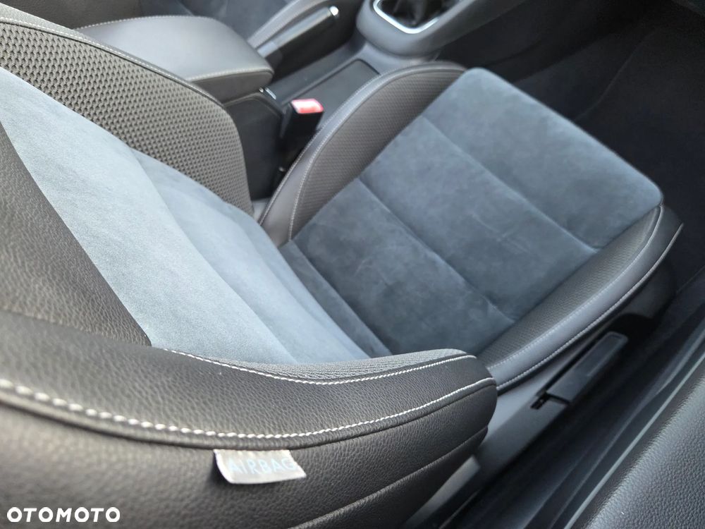 Volkswagen Golf Cabrio - 18