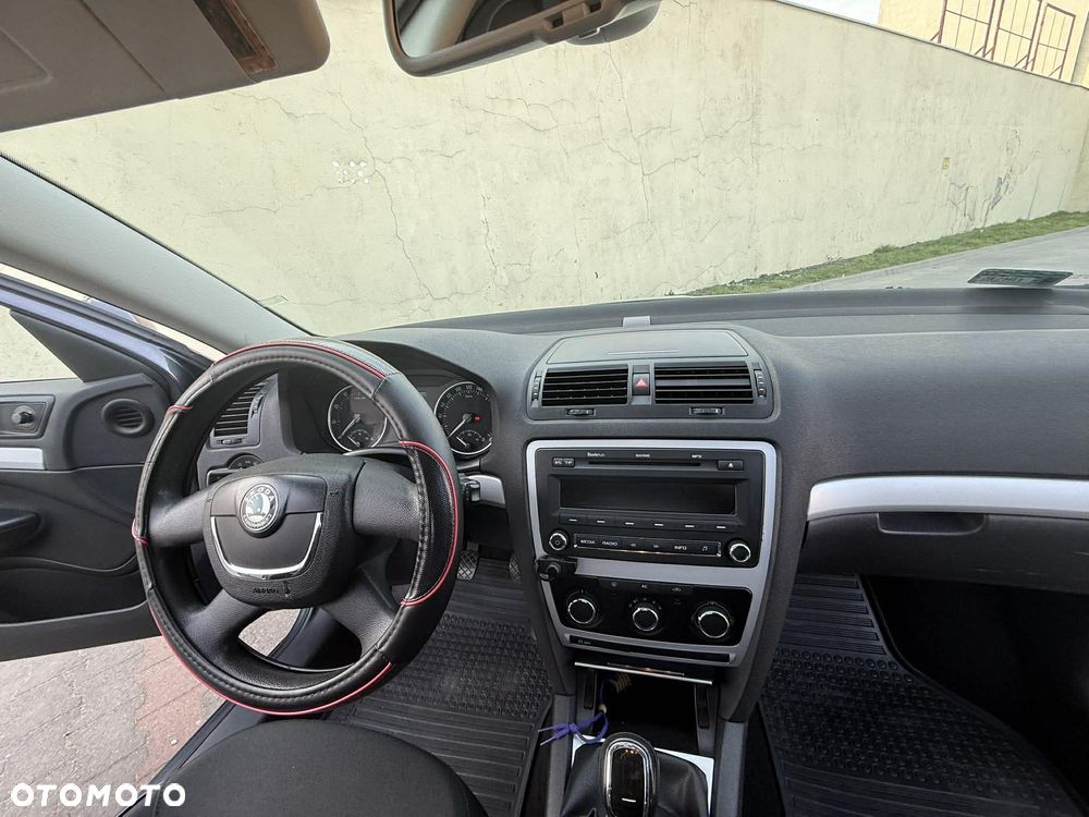 Skoda Octavia 1.8 TSI Ambition - 14