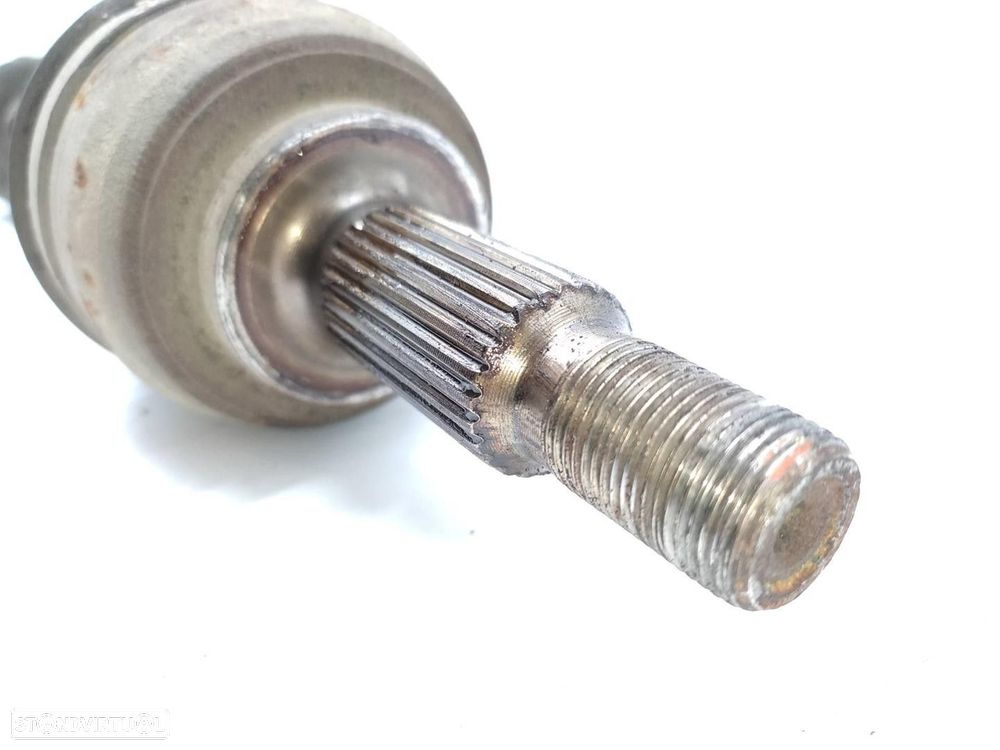 TRANSMISSÃO FRONTAL ESQUERDA RENAULT SCÉNIC II 2005 -8200198016 - 1