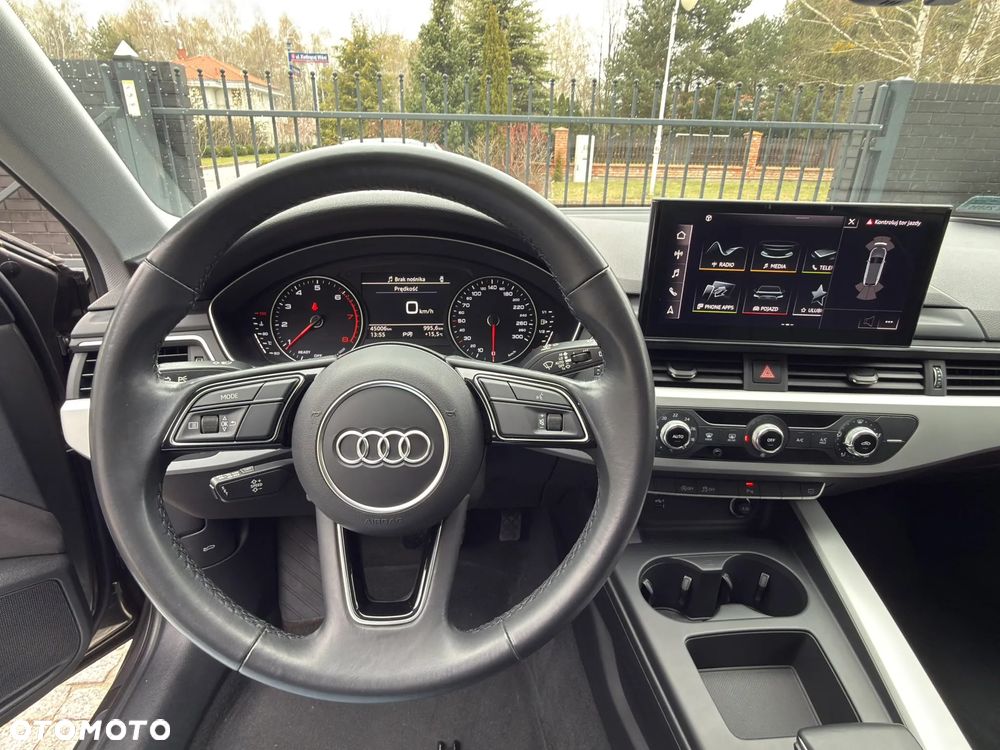 Audi A4 Avant 35 TFSI mHEV S tronic - 25