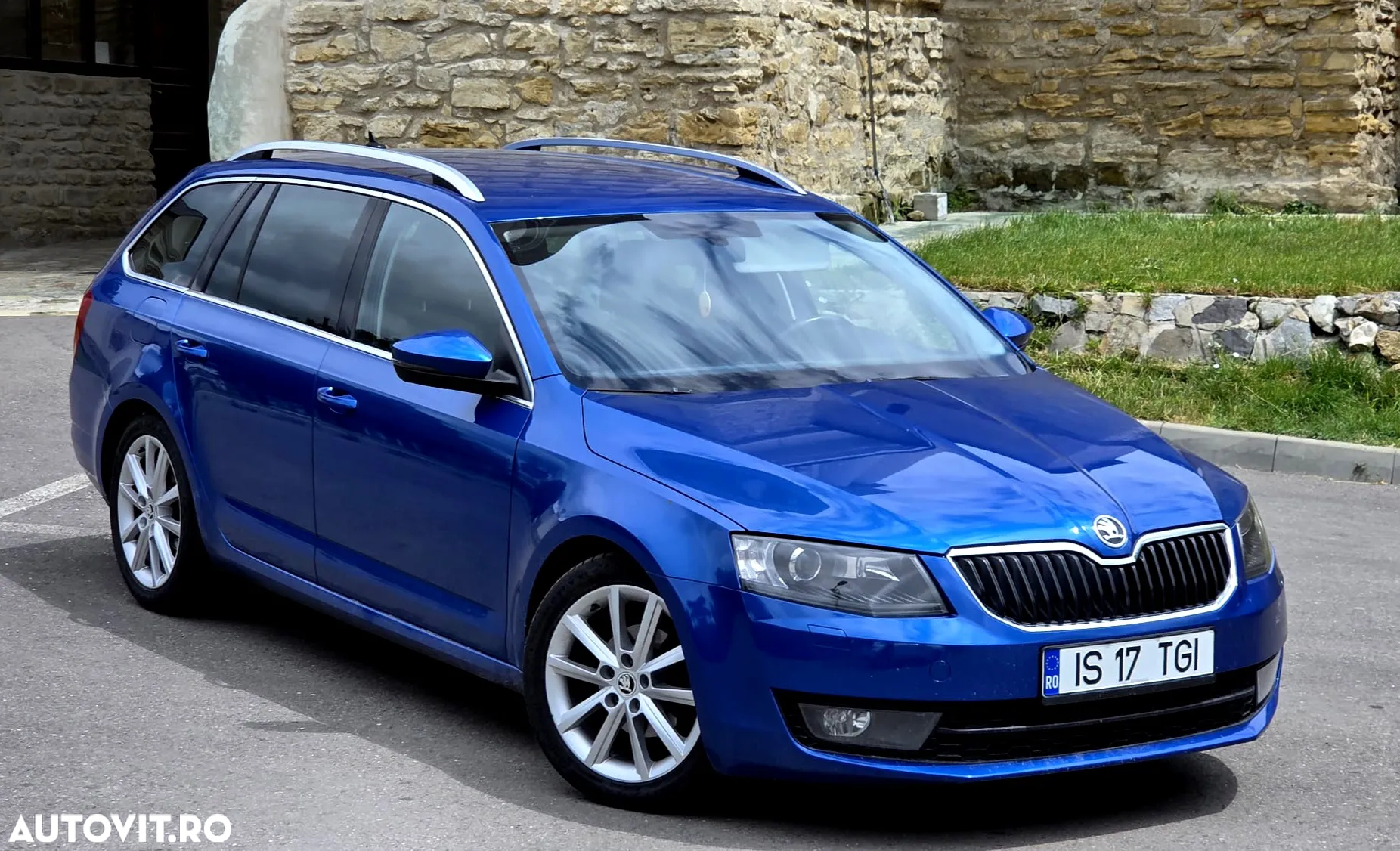 Skoda Octavia Combi Diesel 1.6 TDI DSG Style - 3