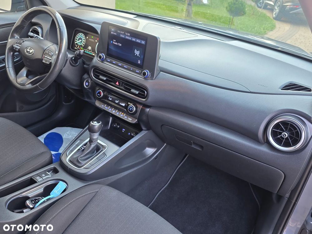 Hyundai Kona - 31