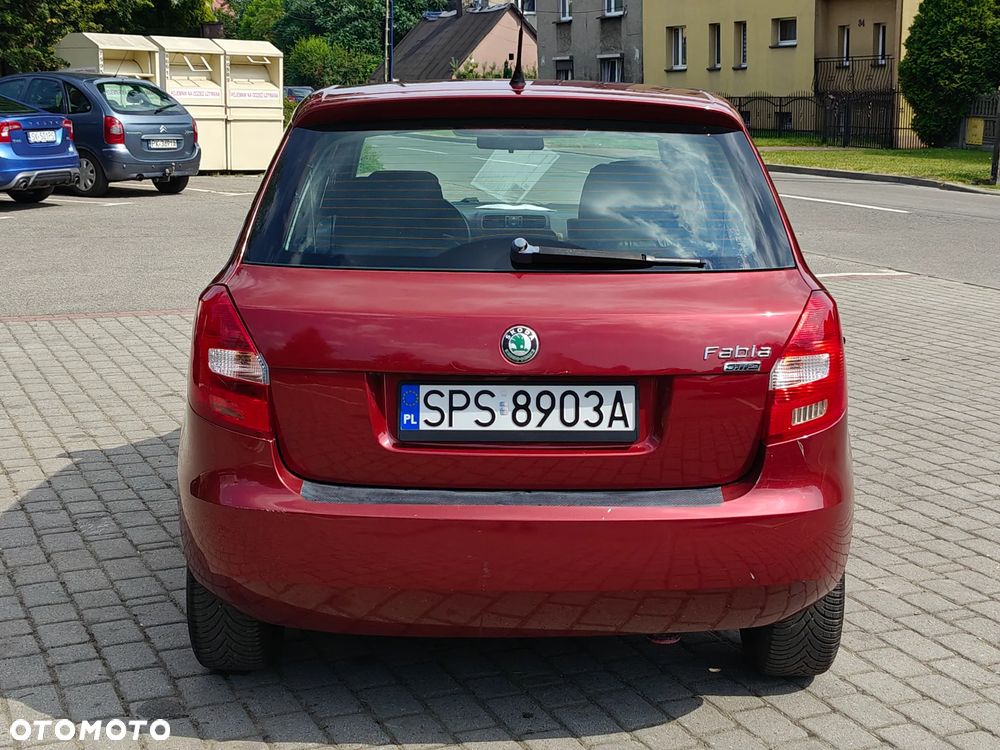 Skoda Fabia 1.2 HTP Ambition - 12