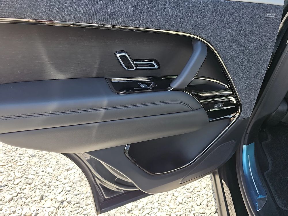 Land Rover Range Rover Sport S 3.0 D300 mHEV Dynamic SE - 25