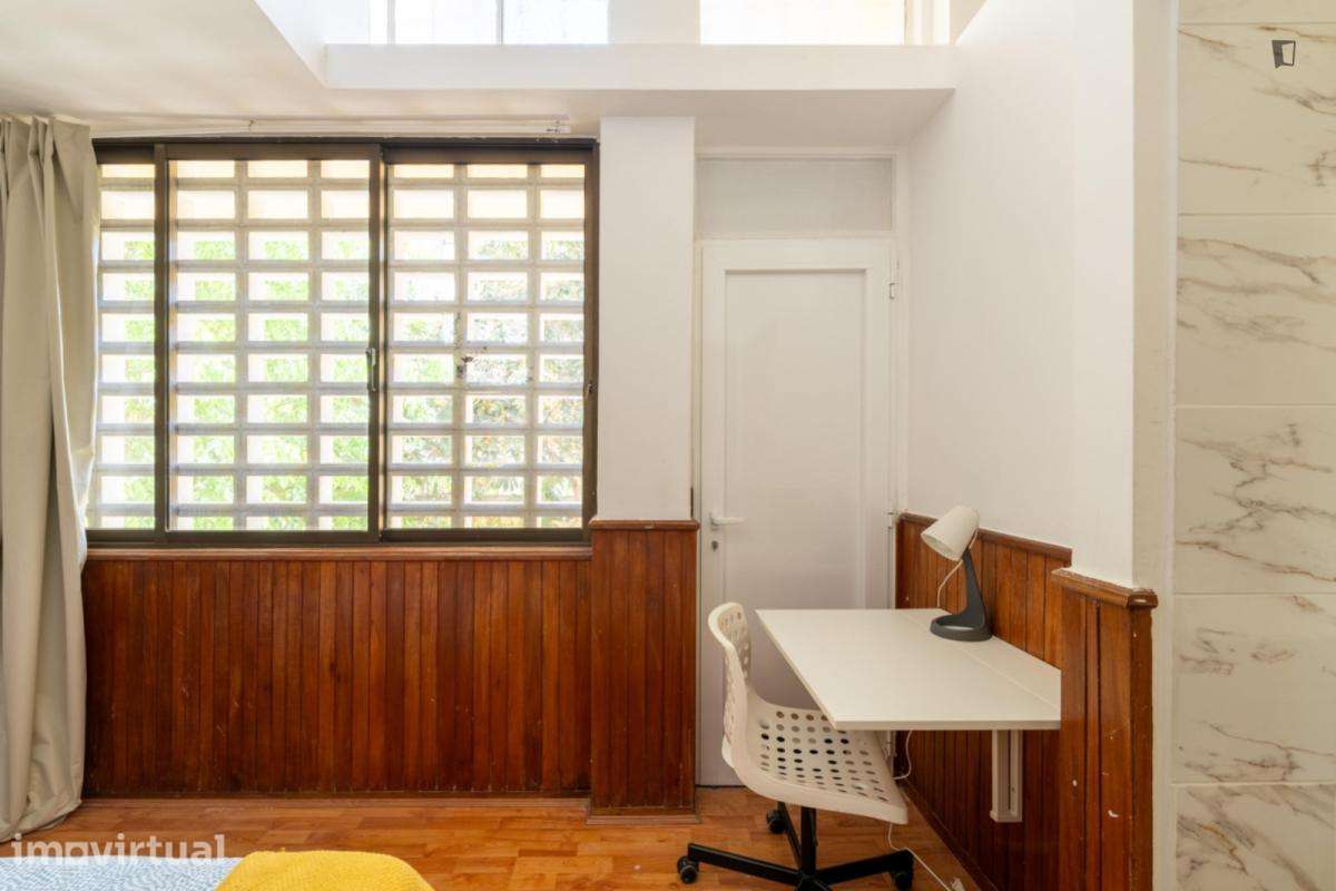 Quarto - localizado em Campo de Ourique Lisbon - Grande imagem: 3/18