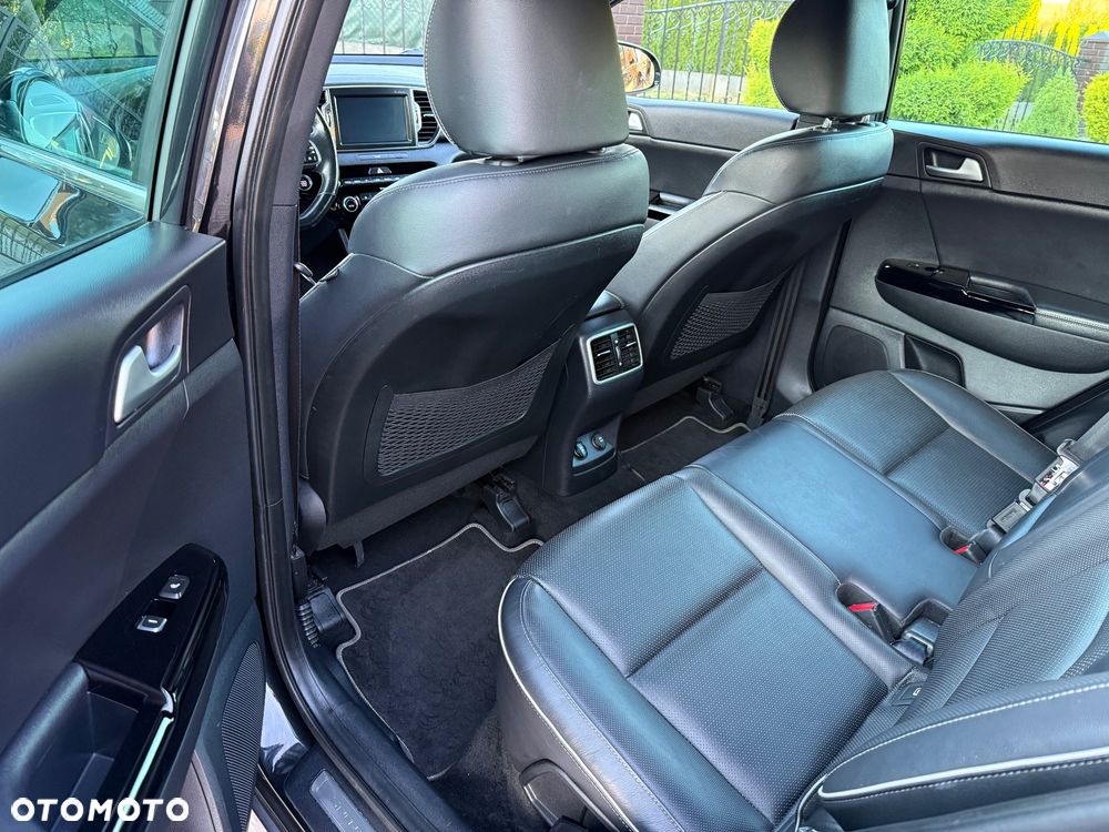 Kia Sportage 2,0 CRDI AWD GT Line - 11