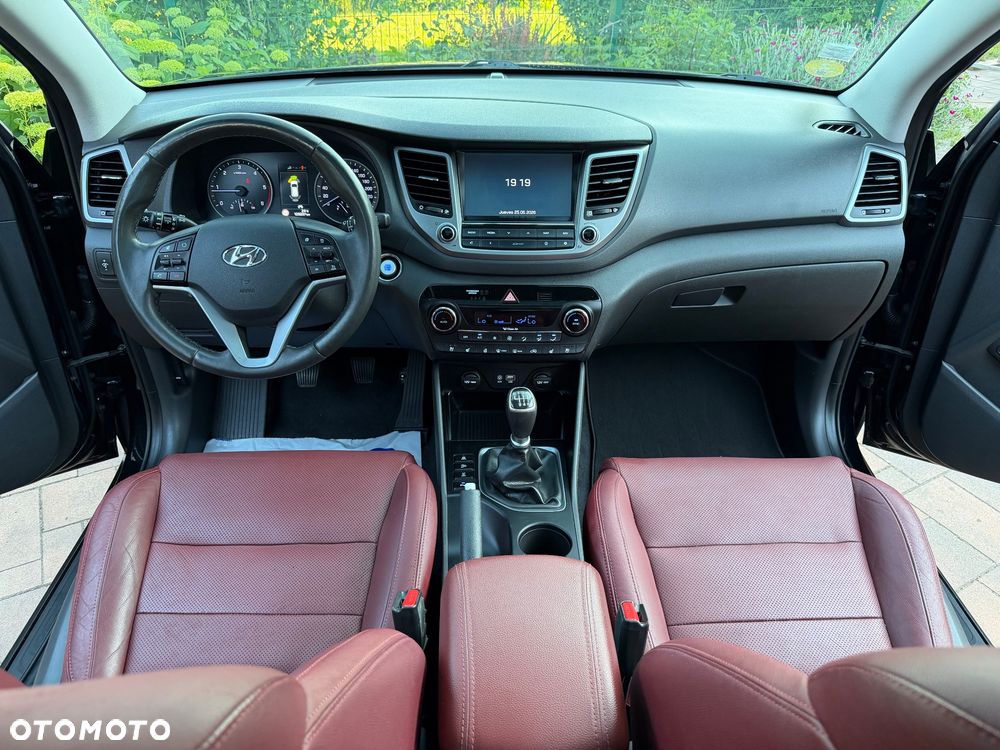 Hyundai Tucson 2.0 CRDi 4WD Intro Edition - 32