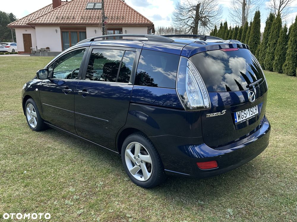 Mazda 5 - 8