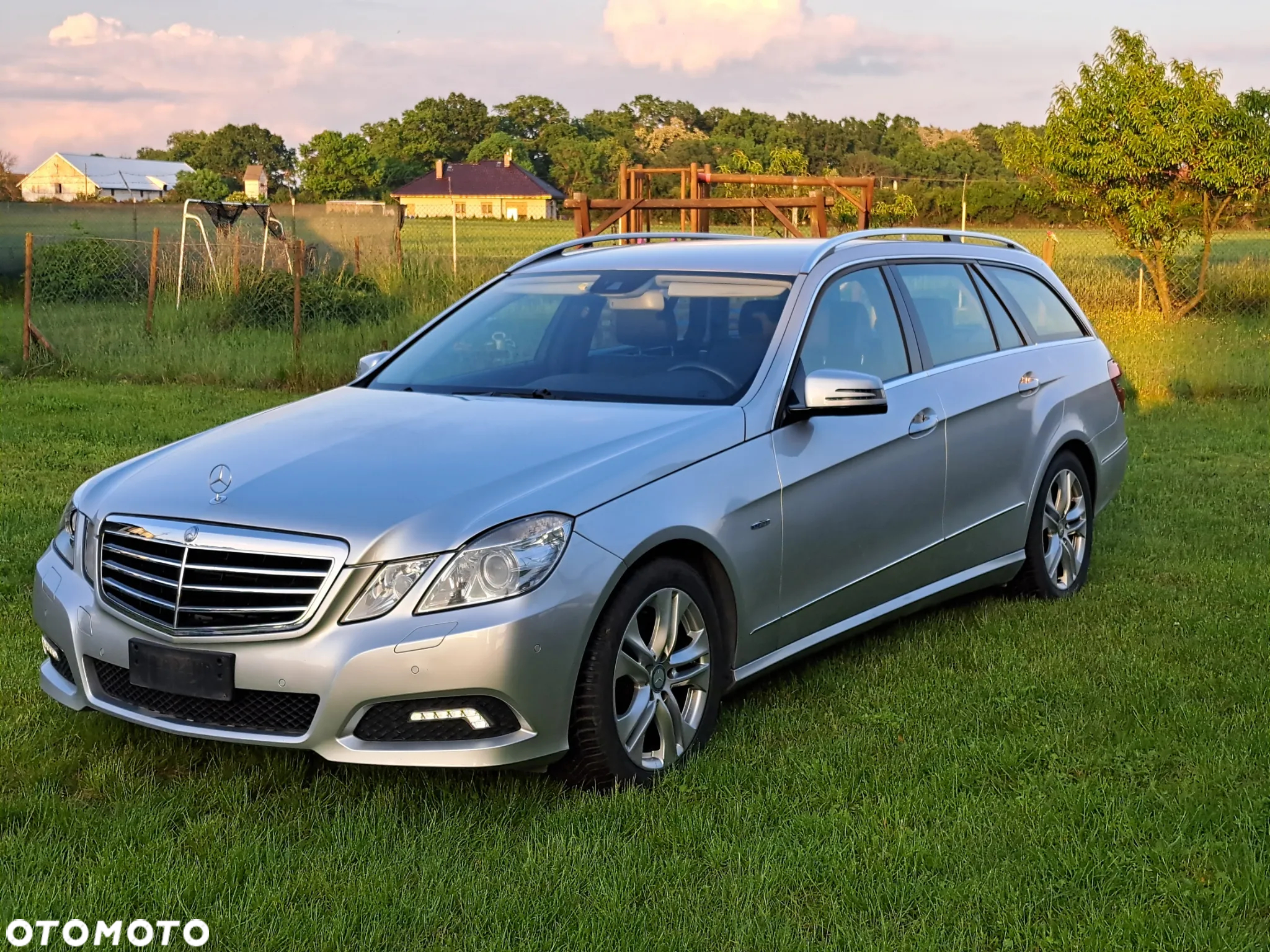 Mercedes-Benz Klasa E 350 CDI 4-Matic Avantgarde - 22
