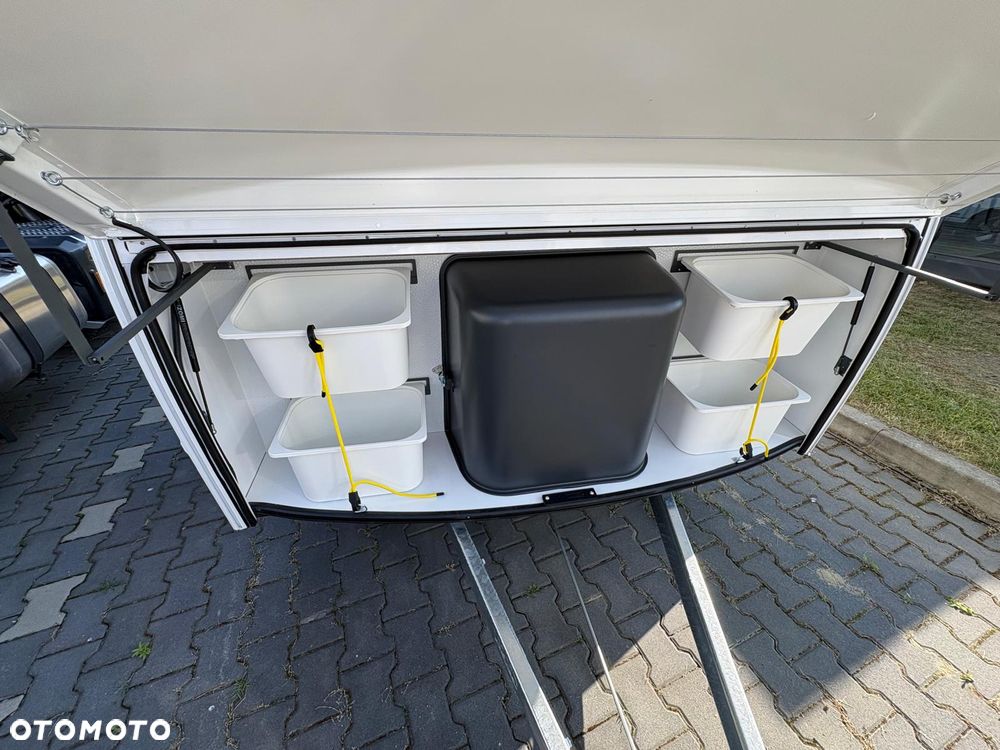 Adria Aviva 400 PS - 7