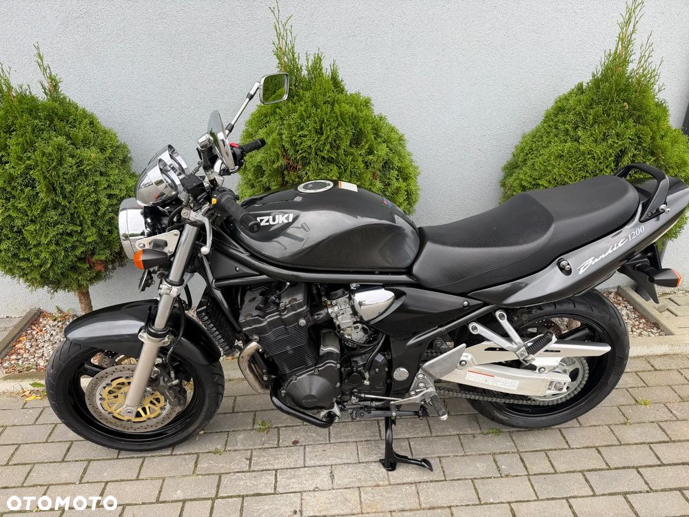 Suzuki Bandit - 8