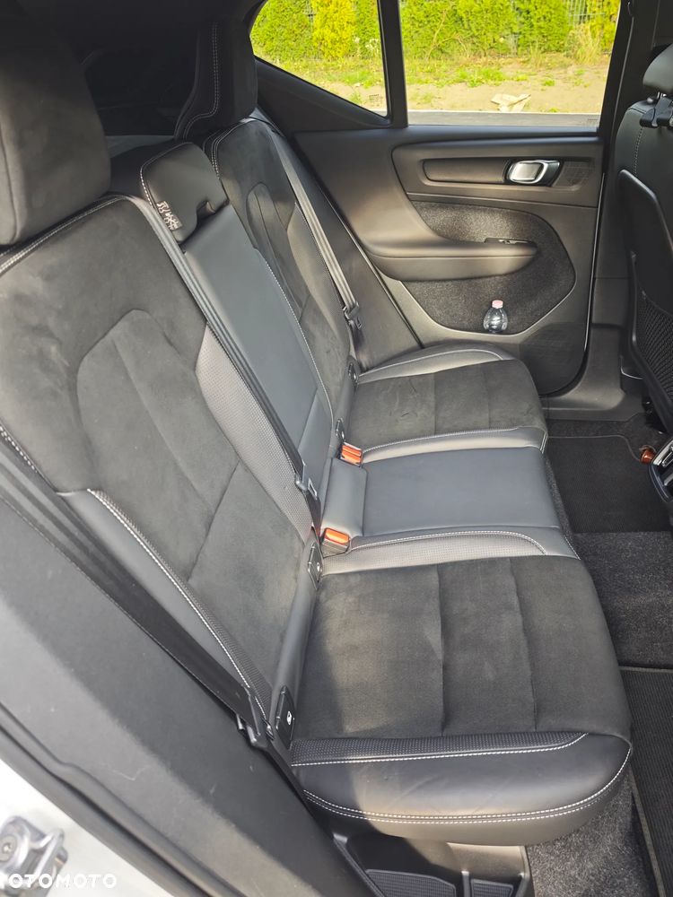 Volvo XC 40 - 6