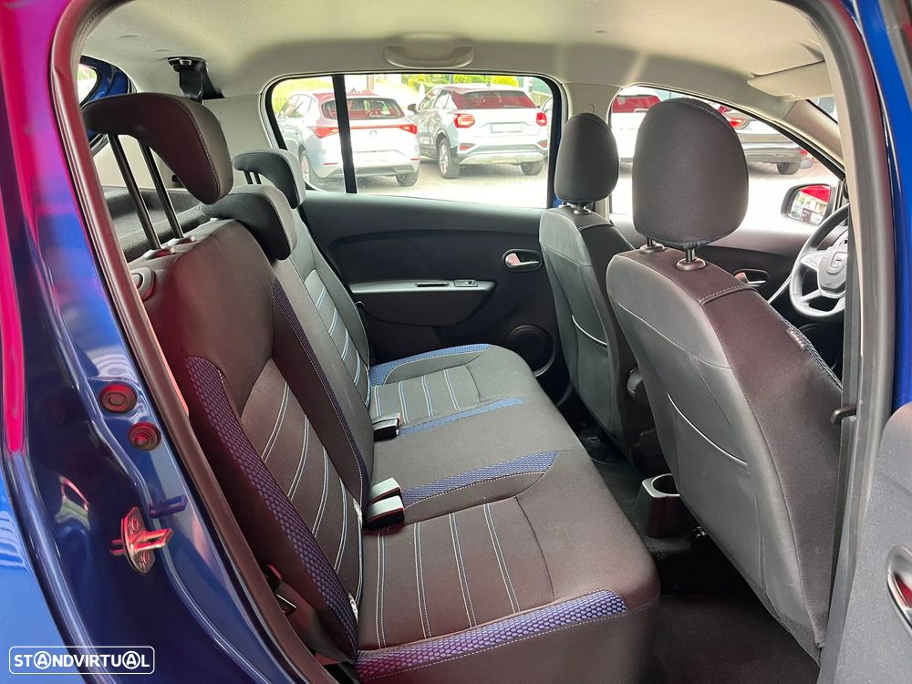 Dacia Sandero 1.0 ECO-G Essential Bi-Fuel - 14