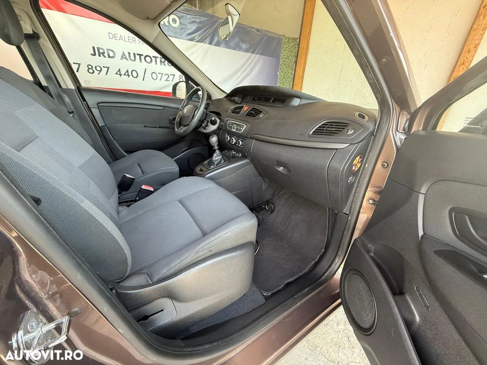 Renault Scenic 1.5dCi Expression - 16