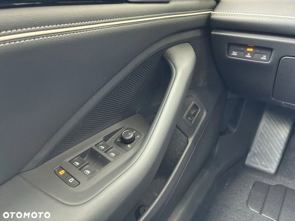 Volkswagen Passat Variant - 18