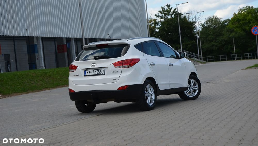 Hyundai ix35 2.0 Premium 2WD - 12