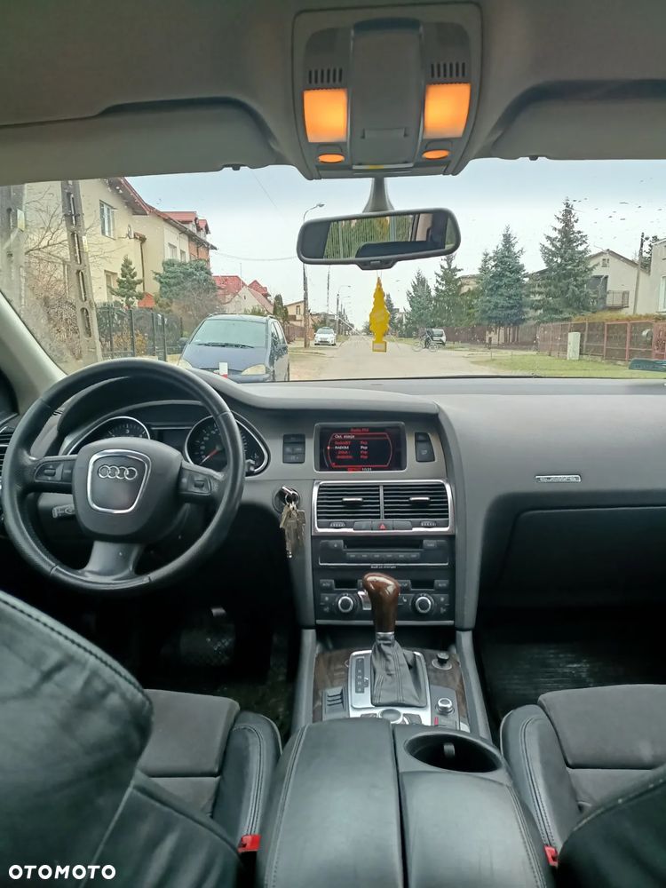 Audi Q7 3.0 TDI Quattro Tiptronic - 8