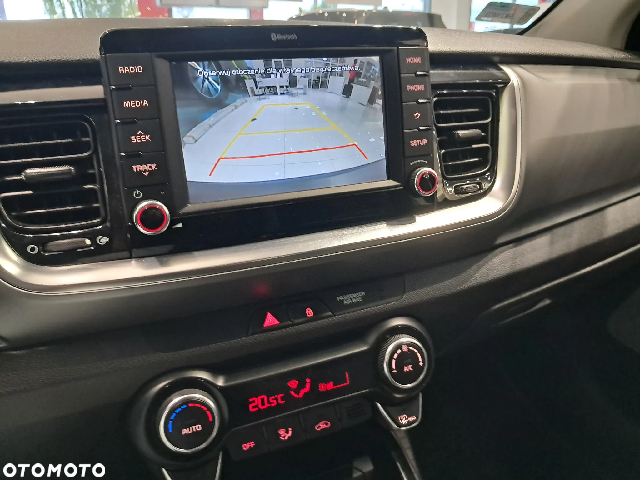 Kia Stonic 1.4 L - 13