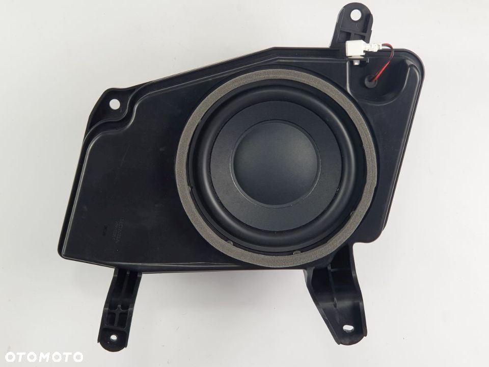 HONDA CR-V 2.0h od 2019 r Subwoofer Głośnik - 1