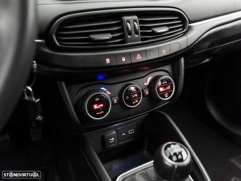 Fiat Tipo 1.3 M-Jet Lounge - 23