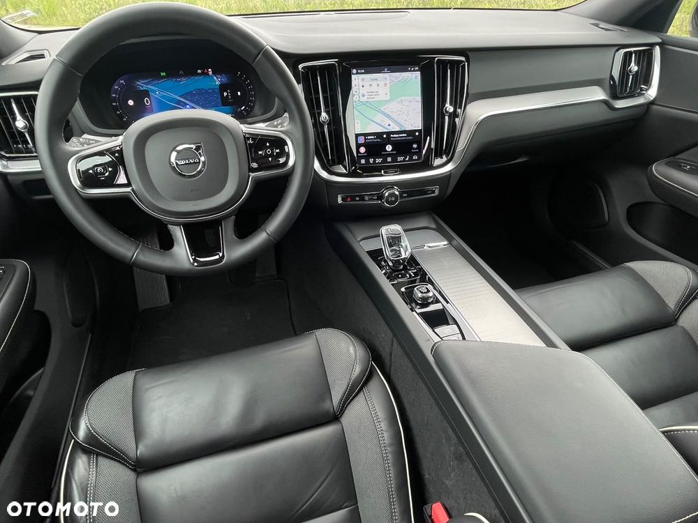 Volvo S60 B4 B Plus Dark - 14