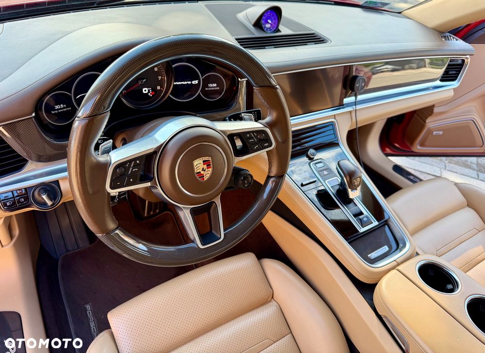 Porsche Panamera 4S GPF - 9