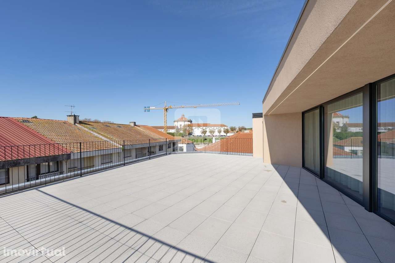 Penthouse T4 com Vista Panorâmica no Centro de Vila Nova de Gaia - Grande imagem: 2/50