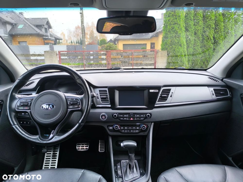 Kia Niro - 17