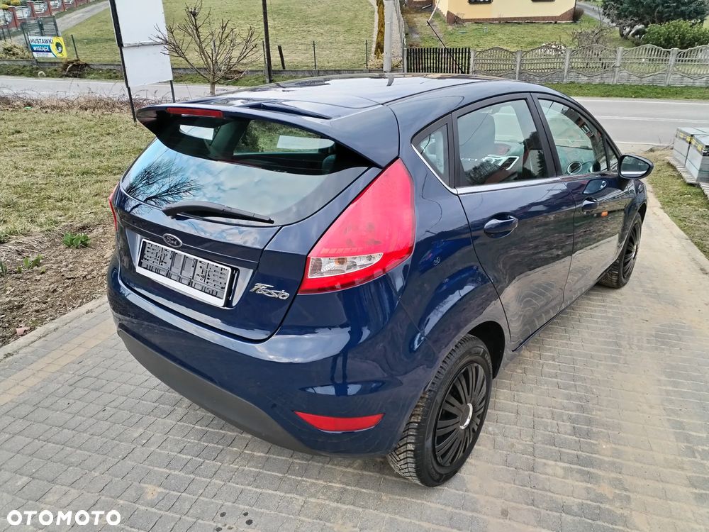 Ford Fiesta - 5