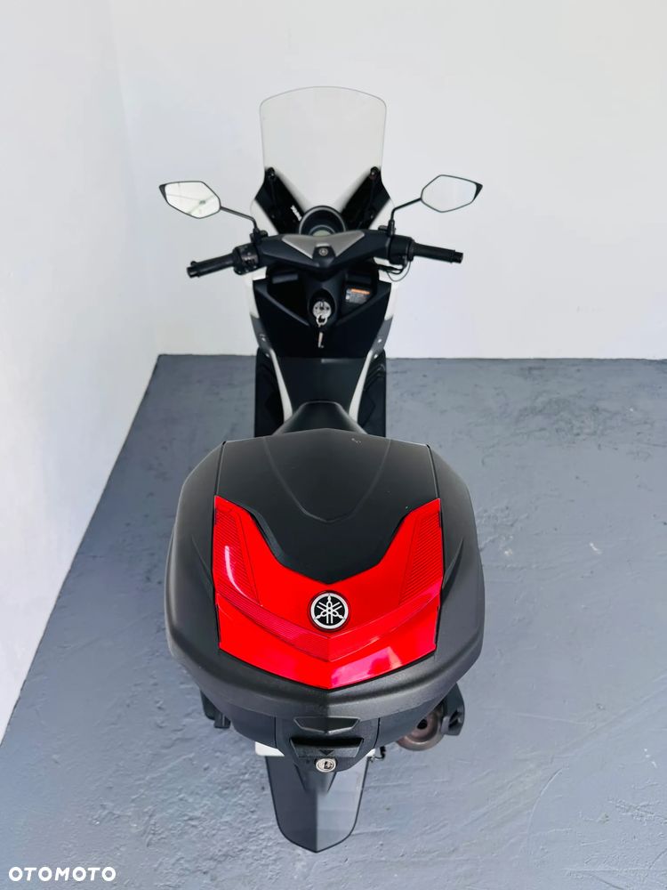 Yamaha NMAX - 28
