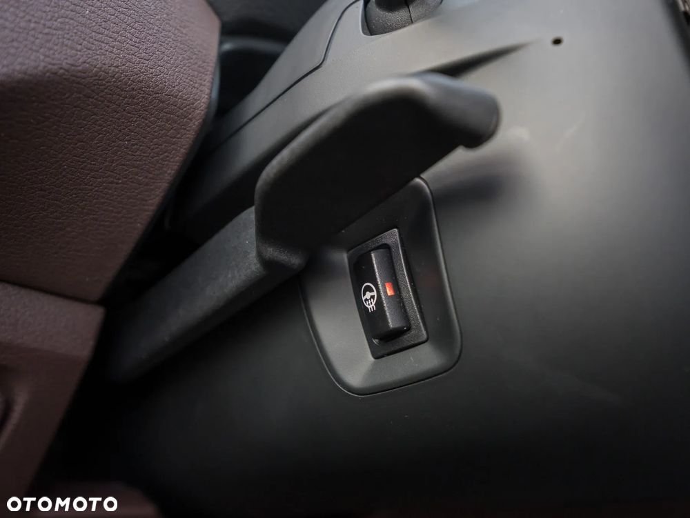 BMW X1 xDrive20d xLine - 33