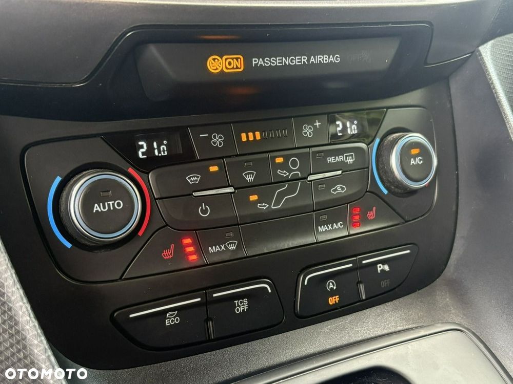 Ford Transit Connect - 27