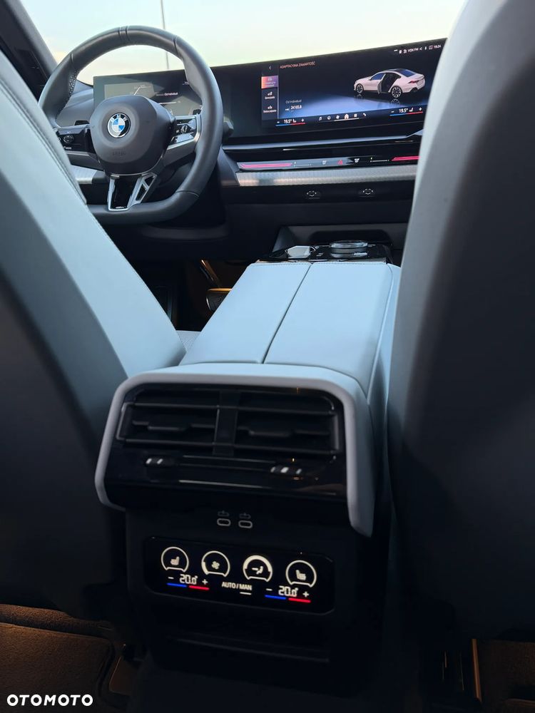 BMW Seria 5 520i mHEV Luxury Line sport - 10