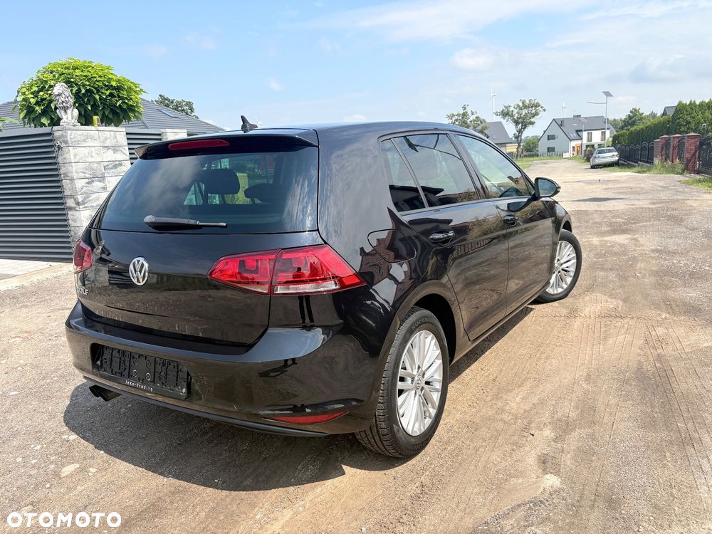 Volkswagen Golf - 3