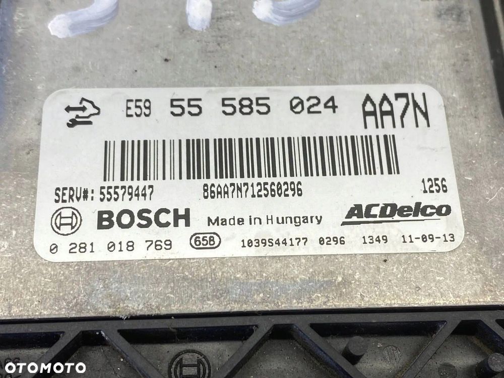 MODUŁ STEROWNIK KOMPUTER SILNIKA OPEL INSIGNIA A 2.0 CDTI 55585024 - 9