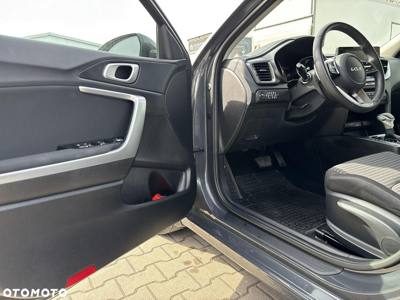 Kia Ceed 1.5 T-GDI M DCT - 10