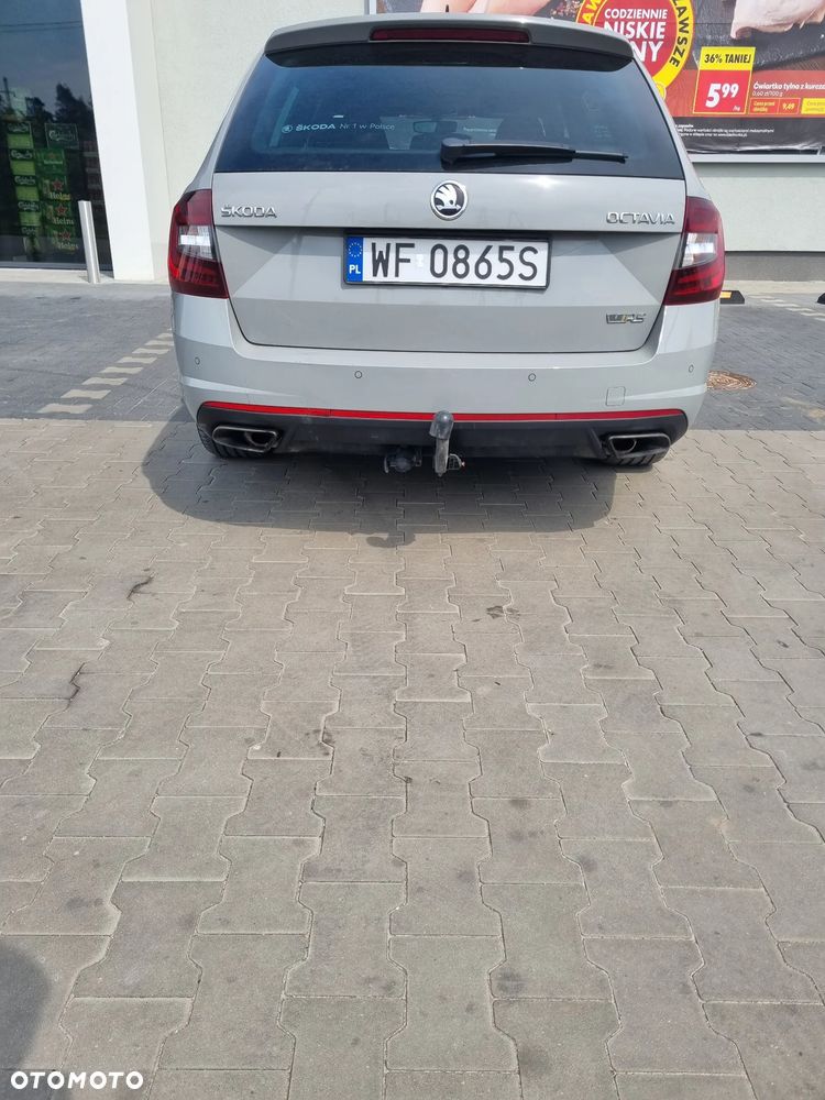 Skoda Octavia 2.0 TSI RS DSG - 9