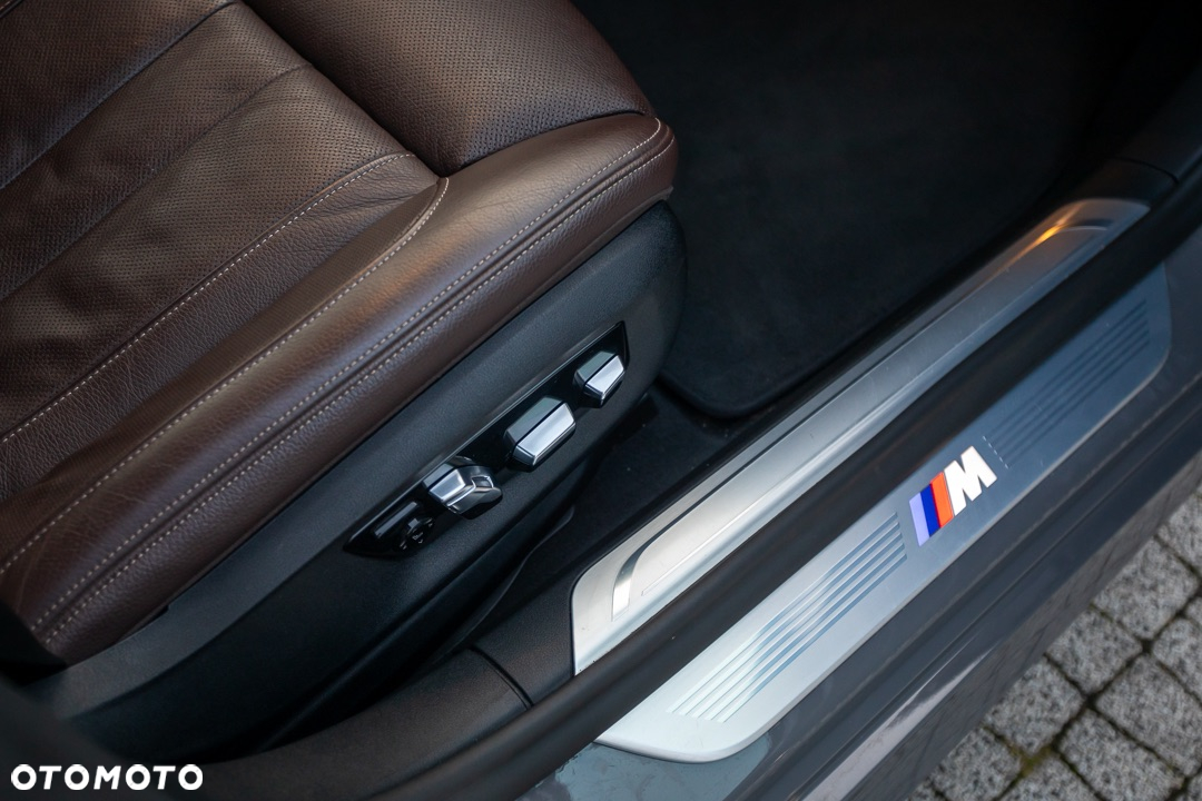 BMW Seria 7 - 22