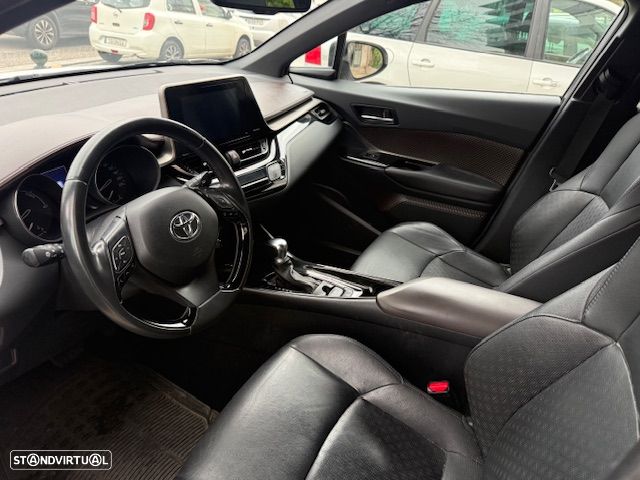 Toyota C-HR 1.8 HSD Exclusive+P.Luxury - 6