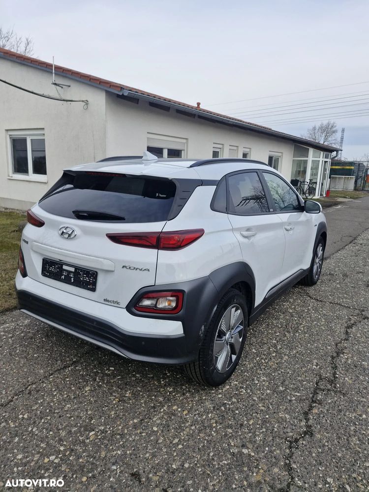 Hyundai KONA Advantage - 3