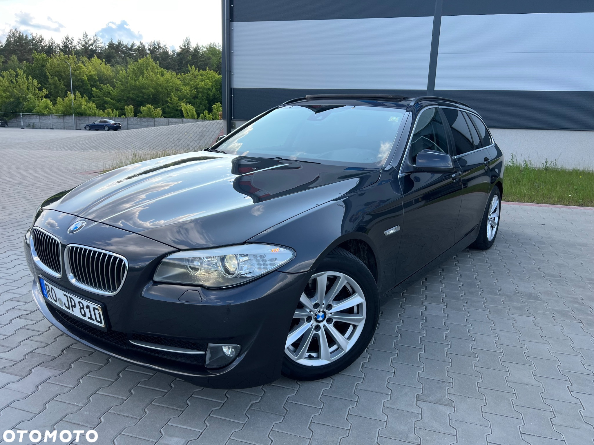 BMW Seria 5 520d Touring Luxury Line - 3