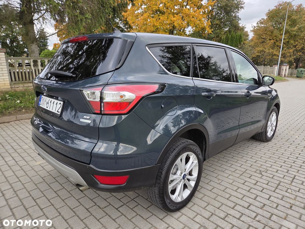 Ford Escape 1.5 EcoBoost AWD SE - 4