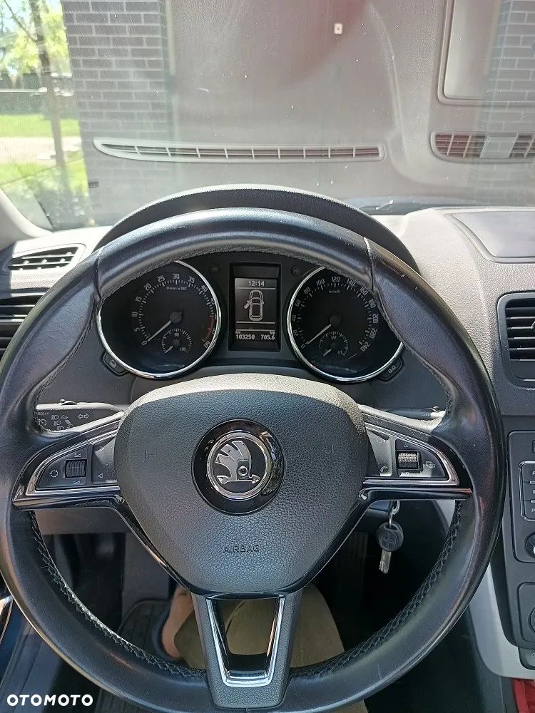 Skoda Yeti 2.0 TDI DPF 4x2 Elegance Green tec - 6
