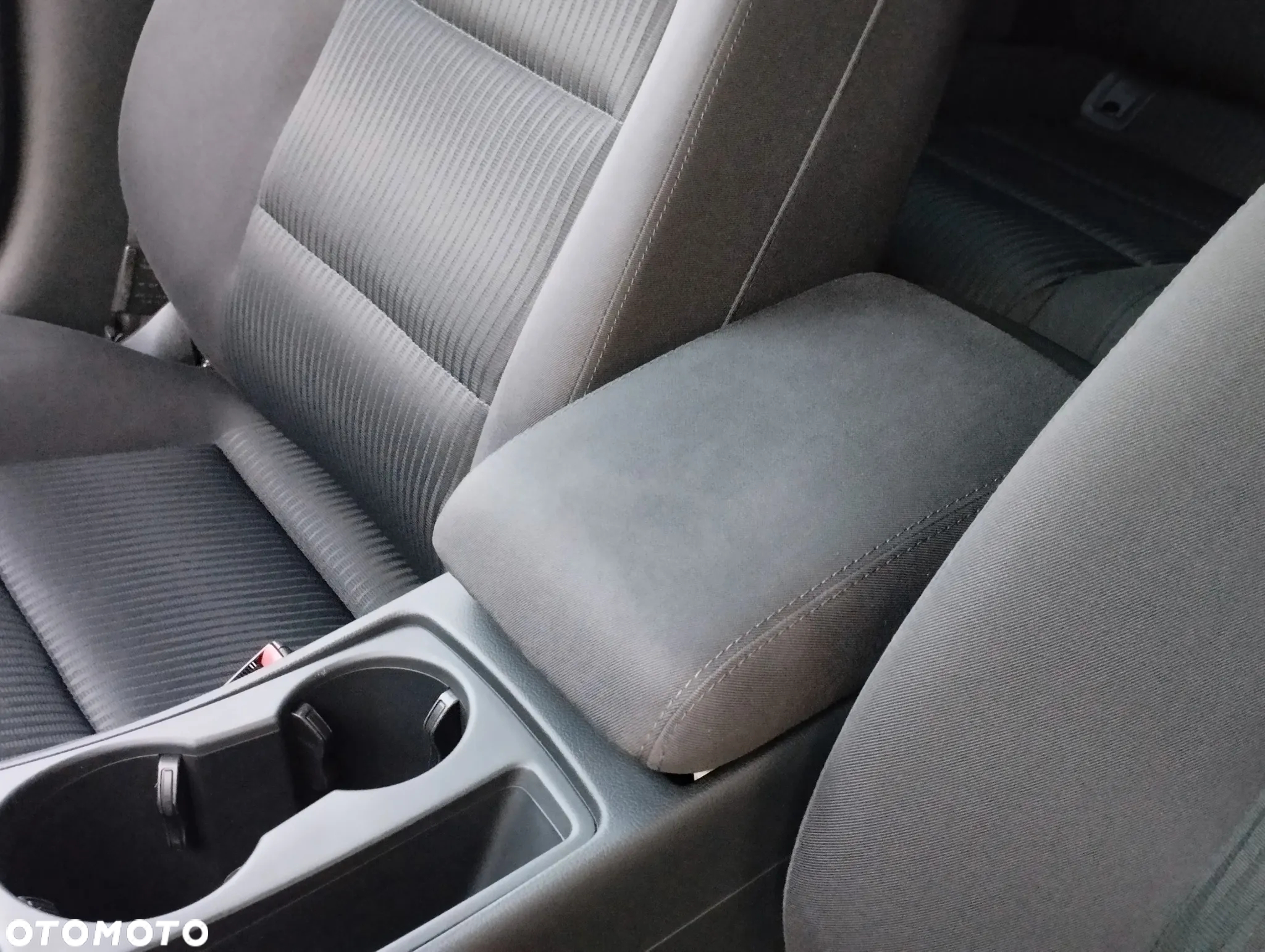 Audi A4 2.0 TDI Multitronic - 25
