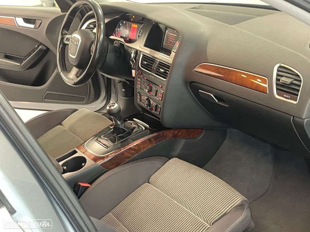 Audi A4 Avant 2.0 TDI exclusive - 10